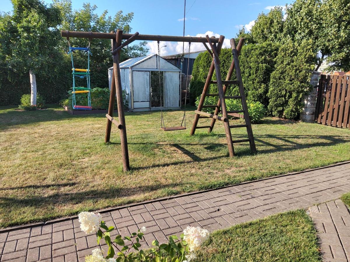 Apartamentai Geguciu Gatveje クライペダ エクステリア 写真